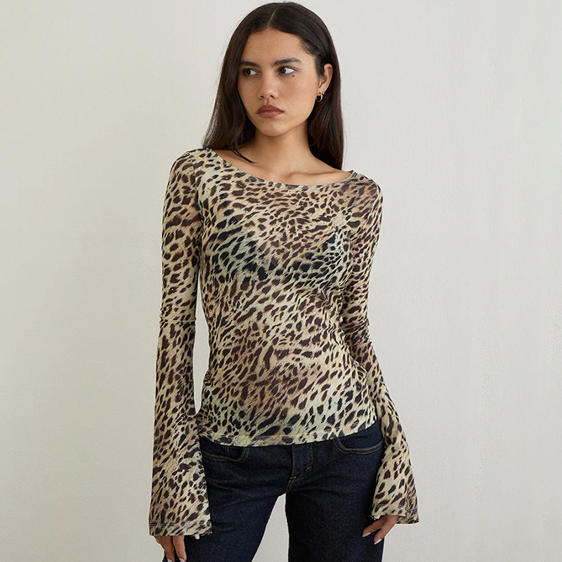 Womens Lightweight Loose-fitting Sexy Animal-print T-shirt Top - Image 6