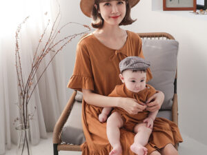 Mid-length Maternity Dress Parent-child Nursing Clothes Slimming