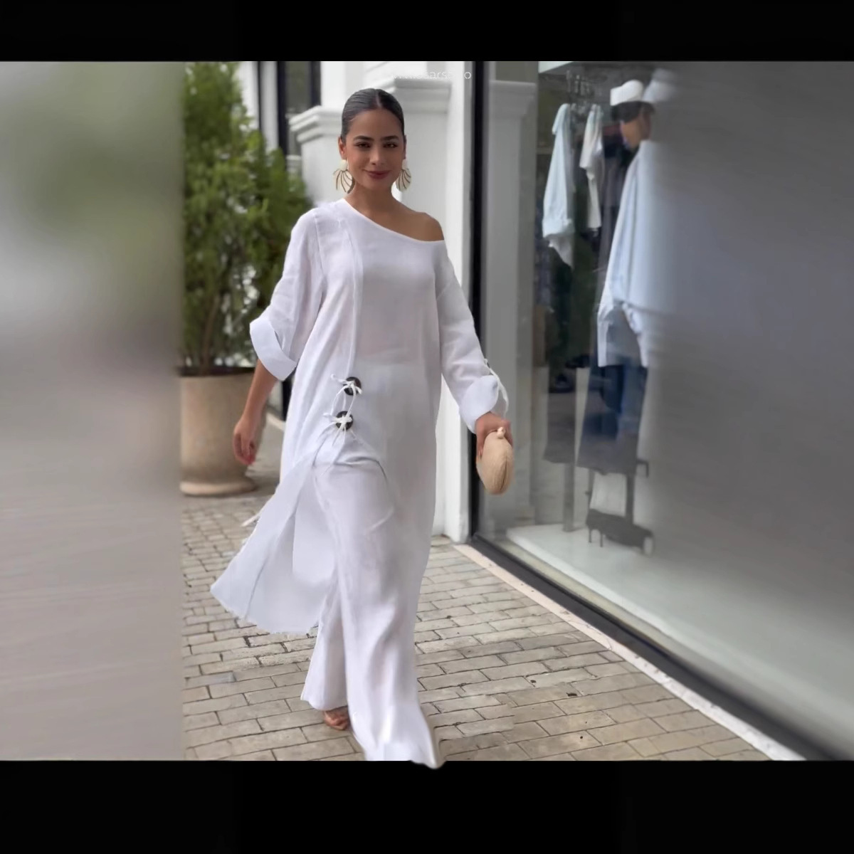 Wooden-button Loose Asymmetrical Robe Set With Long Pants - Image 2